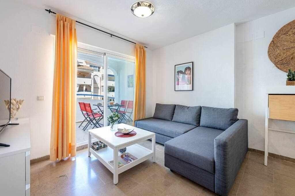 797 Holiday Rentals- Hermoso Apartamento Para 4 En Benalmádena Exteriér fotografie