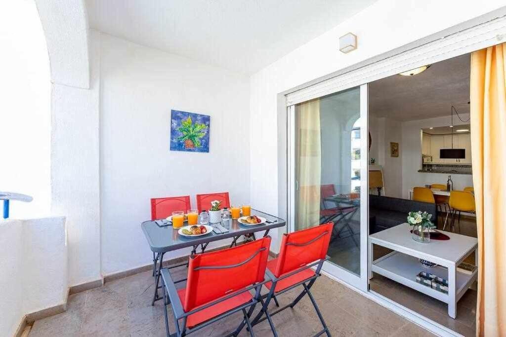 797 Holiday Rentals- Hermoso Apartamento Para 4 En Benalmádena Exteriér fotografie