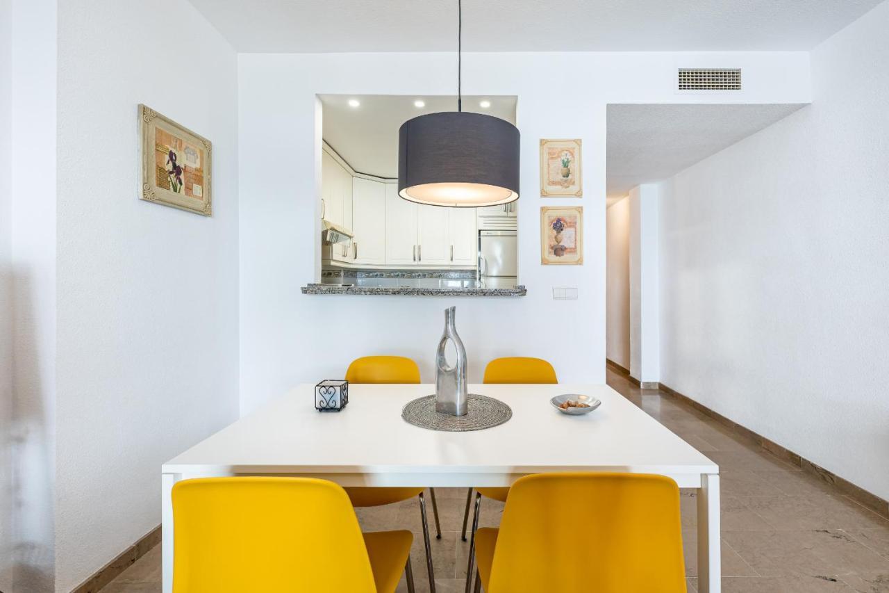 797 Holiday Rentals- Hermoso Apartamento Para 4 En Benalmádena Exteriér fotografie